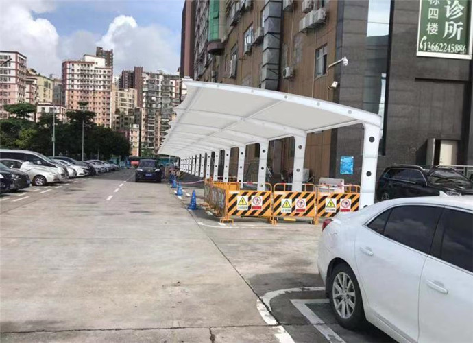 雨棚、雨篷、遮雨篷